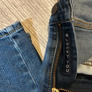 Lucky Brand Classic Blue Jeans